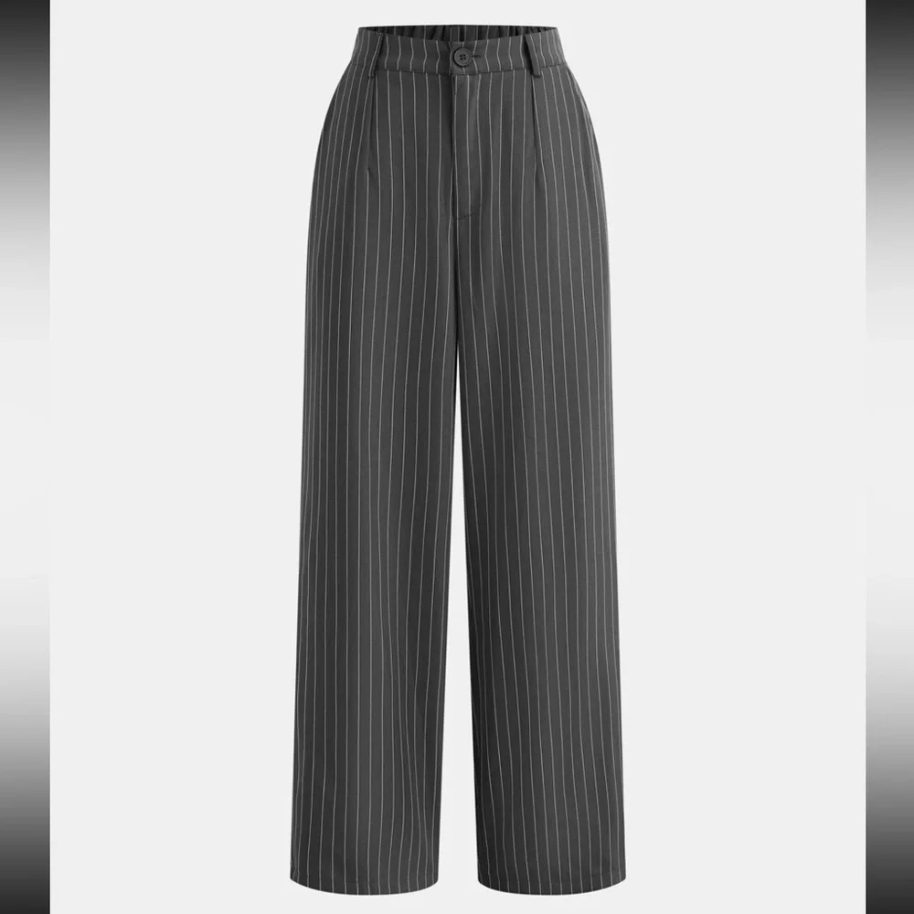 NAVY & WHITE Women’s Pinstripe NWT XXL(14 US) Pant Suit - Picture 4 of 10
